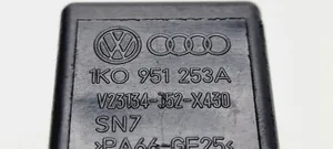Volkswagen PASSAT B6 Autres relais 1K0951253A