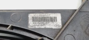 Renault Scenic I Elektrinis radiatorių ventiliatorius 8200065257