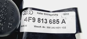 Audi A6 S6 C6 4F Przycisk chowanego haka holowniczego 4F9813685A