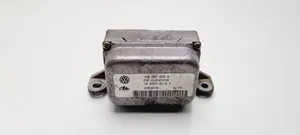 Volkswagen Golf V ESP (elektroniskās stabilitātes programmas) sensors (paātrinājuma sensors) 1K0907655B