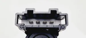 Volkswagen Golf V Interruttore del pedale del freno 3B0945511C