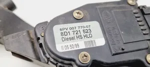 Volkswagen PASSAT B5 Accelerator throttle pedal 8D1721523