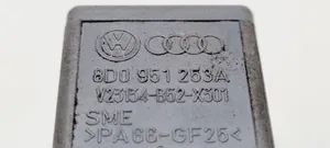 Volkswagen PASSAT B5 Inna wiązka przewodów / kabli 8D0951253A