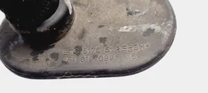 Audi A6 S6 C6 4F Tubo flessibile del liquido di raffreddamento del motore 4F1819699