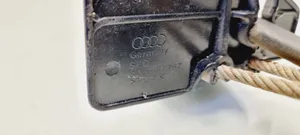 Audi A4 S4 B5 8D Boucle de ceinture de sécurité arrière 8D0857739