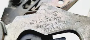 Volkswagen PASSAT B5 Moottorinohjausyksikön sarja ja lukkosarja 038906018P