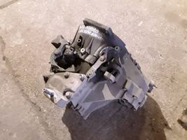 Ford Mondeo MK IV Manualna 6-biegowa skrzynia biegów 6M2R7F096FB