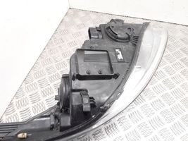 Ford Focus Lampa przednia BM5113W030NA