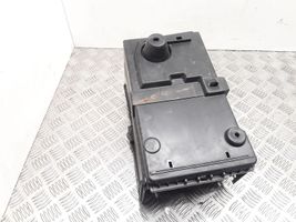 Ford Focus Support boîte de batterie AM5110723AD