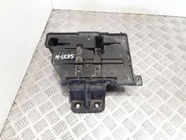 Hyundai ix35 Battery tray 371502S000