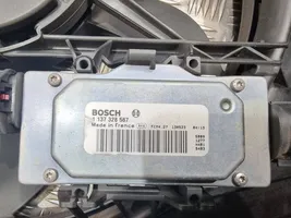 Ford Focus Jäähdyttimen jäähdytinpuhallin 0130308448