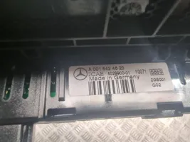 Mercedes-Benz E W212 Pysäköintitutkan anturin näyttö (PDC) A0015424623