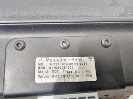 Mercedes-Benz E W212 Galinė lango užuolaidėlė A2128100209