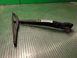 Peugeot 307 CC Rear wiper blade arm 