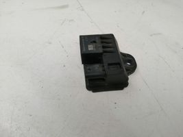 BMW 5 F10 F11 Hehkutulpan esikuumennuksen rele 781085605