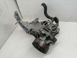 Mazda CX-7 Support de générateur / alternateur R2AA15176