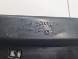 Toyota Auris E180 Inne części karoserii 55751