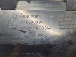 Mercedes-Benz Vaneo W414 Kojelaudan säilytyslokero 4146890091