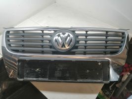 Volkswagen PASSAT B6 Grotelės priekinės 3C0853651B - Naudota autodalis  internetu, žema kaina - TRP13472 | RRR