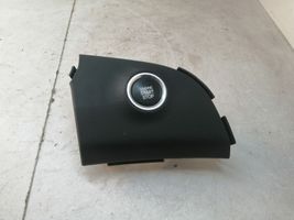 Hyundai i30 Interruttore a pulsante start e stop motore 84735A6100