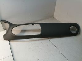 Toyota Yaris Panneau de garniture tableau de bord 554700D090