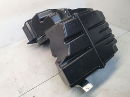 Lexus RX 330 - 350 - 400H Subwoofer-bassokaiutin 861600E180