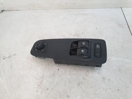 Iveco Daily 35.8 - 9 Electric window control switch B569