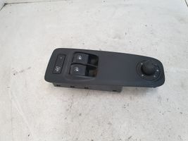 Iveco Daily 35.8 - 9 Electric window control switch B569