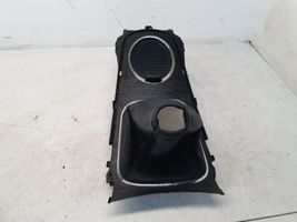 Toyota Avensis T270 Verkleidung Schalthebel (Kunststoff) 5880505080