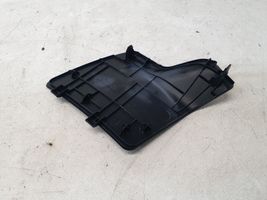 Toyota Auris E180 Takaluukun koristelista 6784802020