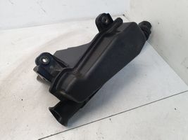 Toyota Auris E180 Risuonatore di aspirazione 177500T010