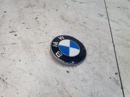 BMW 3 F30 F35 F31 Mostrina con logo/emblema della casa automobilistica 51148219237