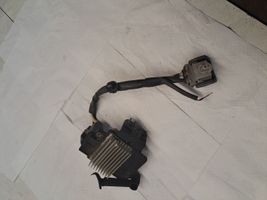 Toyota RAV 4 (XA40) Modulo di controllo ventola 4993003570