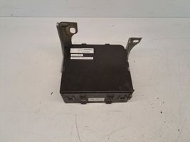 Toyota Prius (NHW20) Module de frein de stationnement 