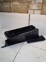 Mercedes-Benz Sprinter W907 W910 Rivestimento montante (B) (superiore) A9106860200