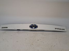 Toyota Prius (XW30) Takaluukun rekisterikilven valon palkki 7681147070