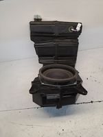 Lexus RX 330 - 350 - 400H Subwoofer-bassokaiutin 8616048310