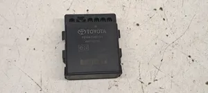 Toyota Prius (XW20) Pysäköintitutkan (PCD) ohjainlaite/moduuli 4M0168T3A