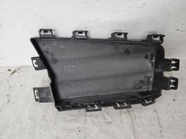 BMW 4 G22 G23 G24 G26 Mascherina inferiore del paraurti anteriore 8078409