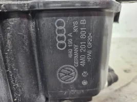 Audi Q7 4M Aktīvā oglekļa (degvielas tvaiku) filtrs 4M0201801B