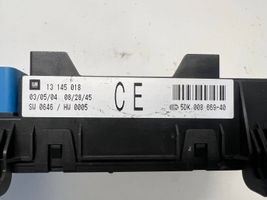 Opel Astra H Set scatola dei fusibili 13145018