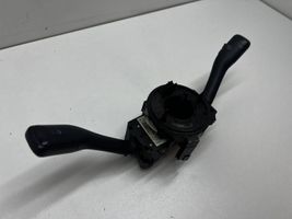 Seat Alhambra (Mk1) Leva/interruttore dell’indicatore di direzione e tergicristallo 8L0953513G