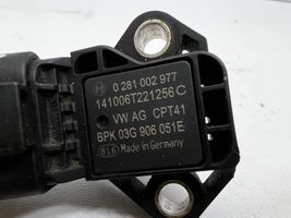 Volkswagen Touran II Sensore di pressione 03G906051E
