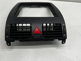 Volkswagen Touran I Griglia di ventilazione centrale cruscotto 1T1819728B