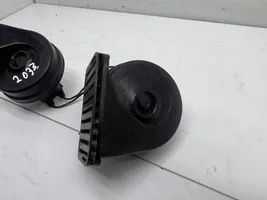 Opel Astra J Horn signal 55306