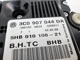 Volkswagen PASSAT B6 Centralina del climatizzatore 3C0907044DA