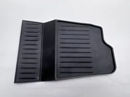 BMW 6 F12 F13 Panelės stalčiuko/lentinėlės paklotėlis 9217616