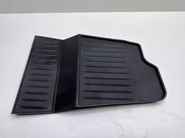 BMW 6 F12 F13 Panelės stalčiuko/lentinėlės paklotėlis 9217616