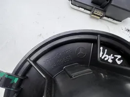 Mercedes-Benz C W204 Pečiuko ventiliatorius/ putikas 9409653