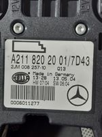 Mercedes-Benz E W211 Takaistuimen valo A2118202001